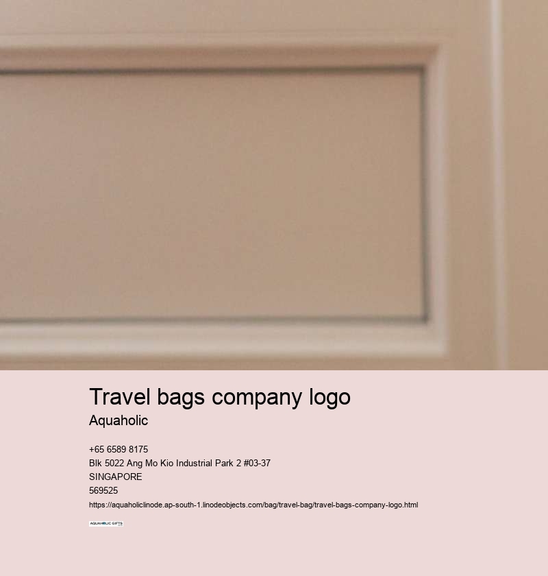 travel bags company logo