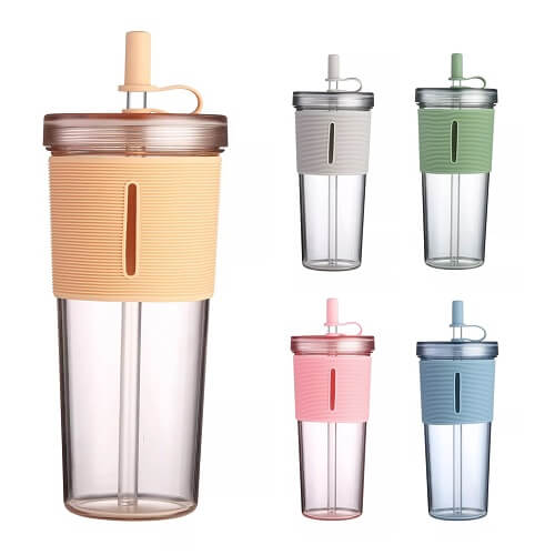 customized plastic cups with lids and straws